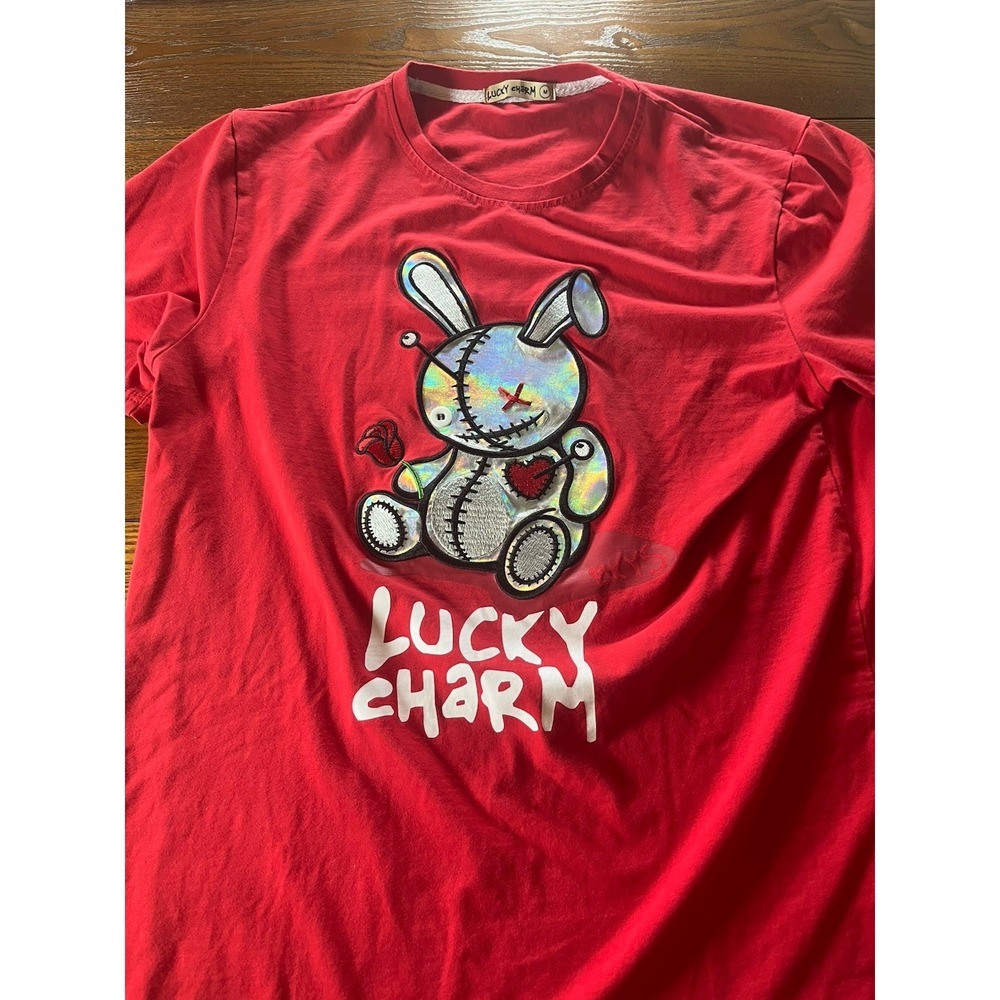BKYS Lucky Charm With Rose Red Men's Medium Short Sleeve Crew Neck T-Shirt